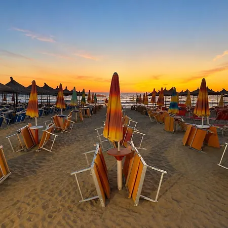 Hotel Rene 4*
